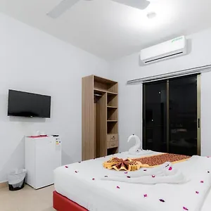 Old Town Aparthotel